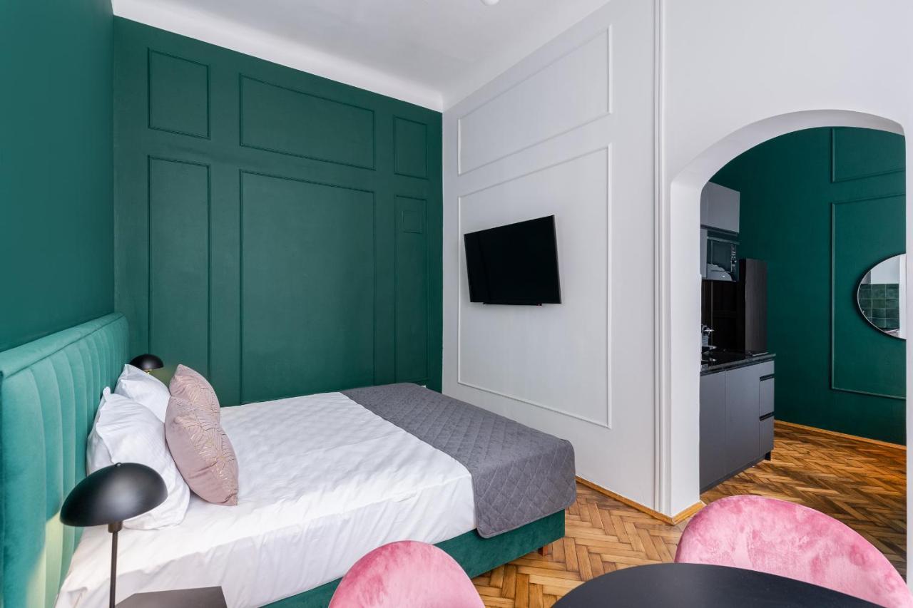 Wawel Apartments - Old Town Краков Экстерьер фото