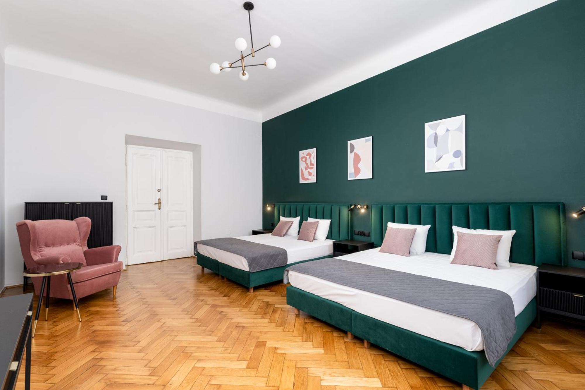 Wawel Apartments - Old Town Краков Экстерьер фото