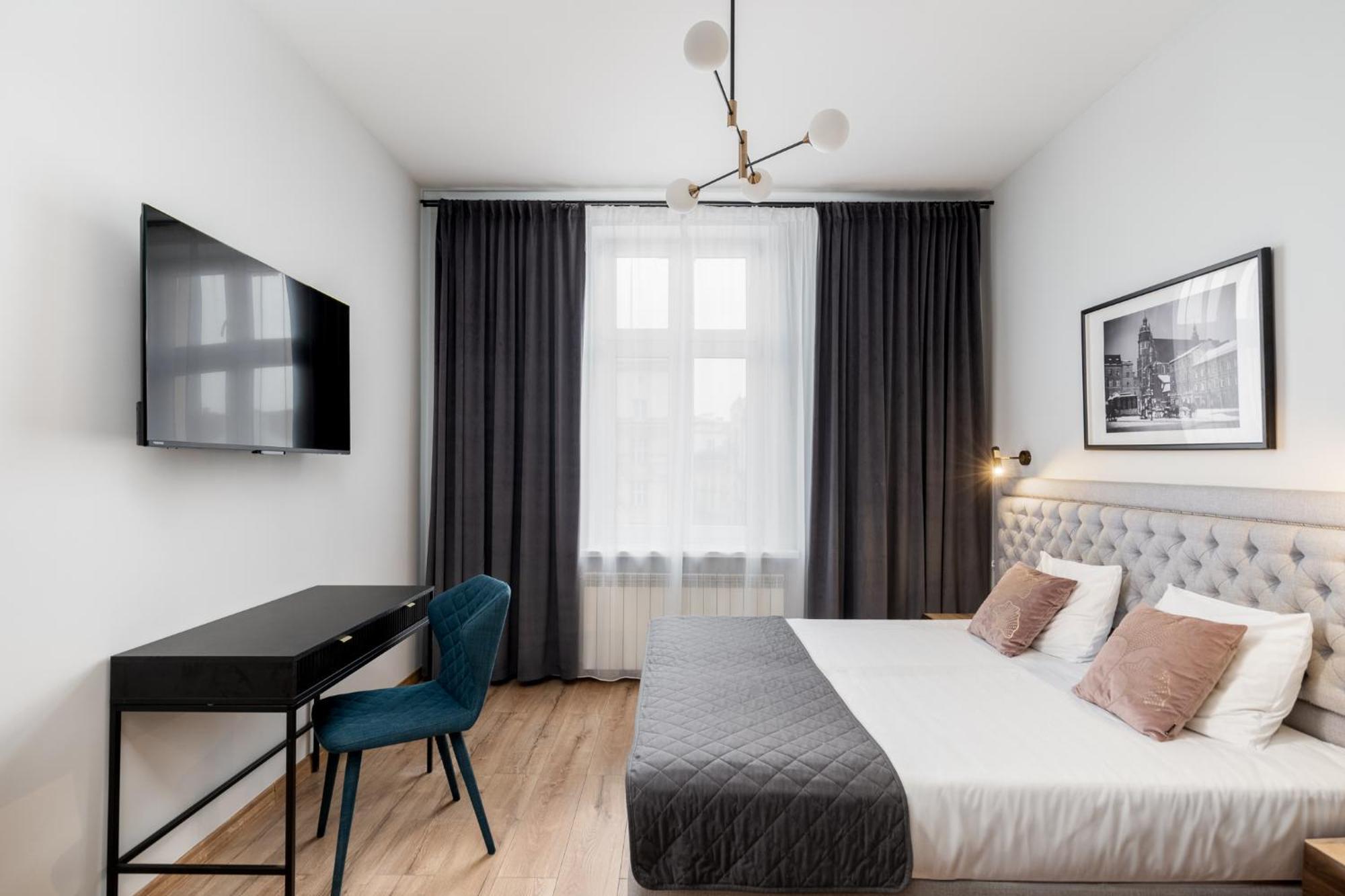 Wawel Apartments - Old Town Краков Экстерьер фото