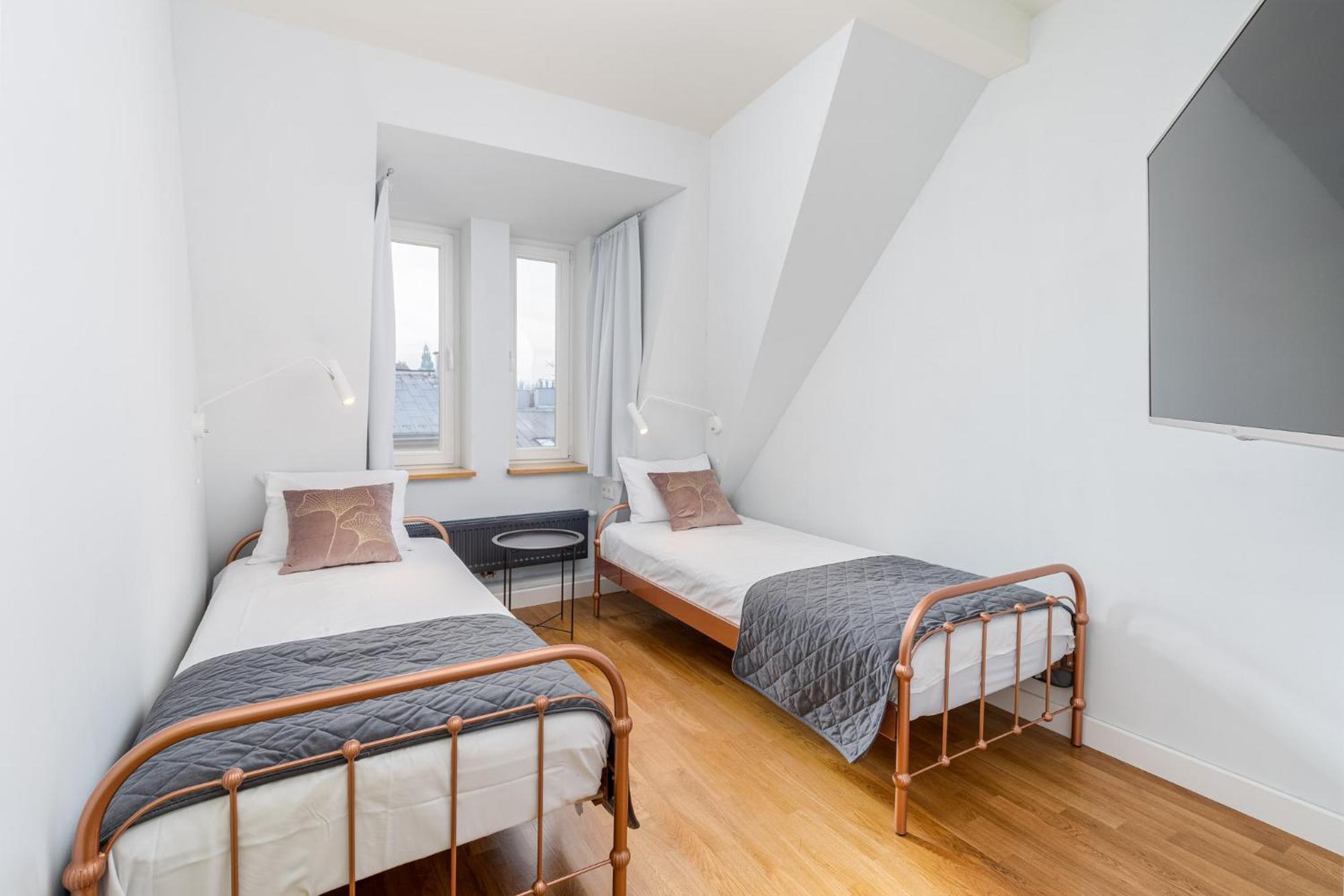 Wawel Apartments - Old Town Краков Экстерьер фото